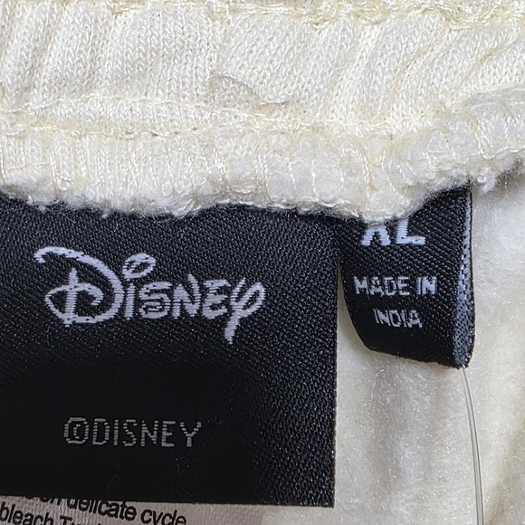 NEW Disney Aristocats Marie Purrfect Pajama Shorts Lounge Shorts XL Pale Yellow - Picture 3 of 10